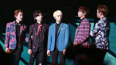 Shinee at the SHI Nee World Concert III in Taiwan