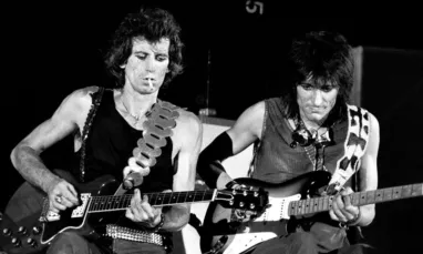 The Rolling Stones Richards Wood onsage in Turin 1982