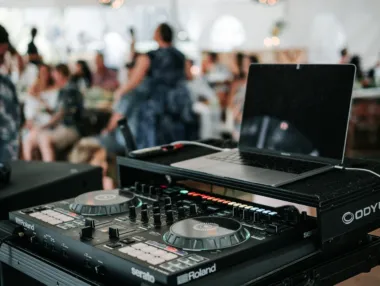 Wedding DJ Turntable