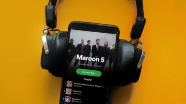 Maroon 5 Phone Headphones