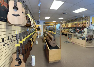 Maple Street Guitars Sales Floor