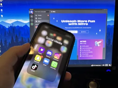 Discord Phone and Desktop App Icons